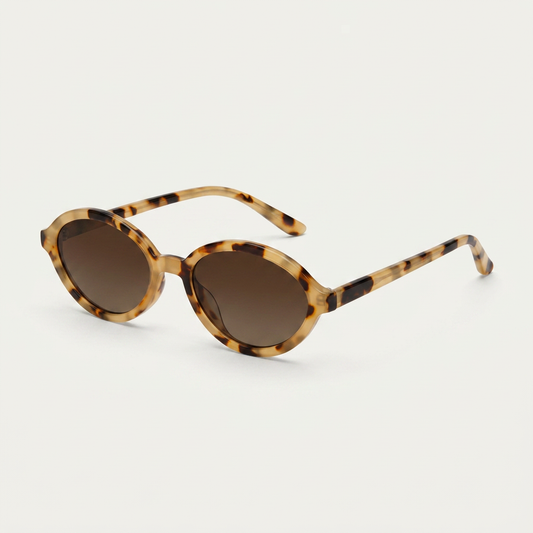 The Chelsea oversized round sunglasses on white