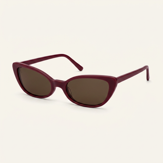 The Notting Hill cat-eye sunglasses on white